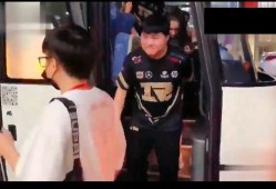 爆料网红女友是谁啊视频,视频爆料背后的神秘人物